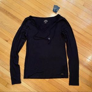 Hollister women’s tee S. NWT